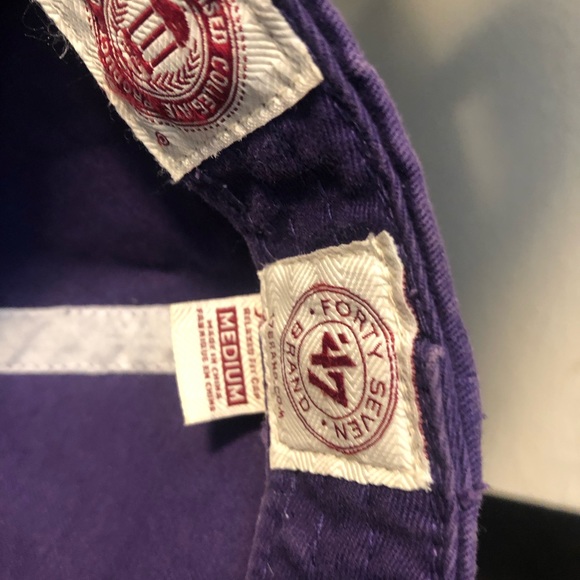 47 Brand NCAA Washington Huskies Men’s Purple White Caps Size Medium - Picture 11 of 11